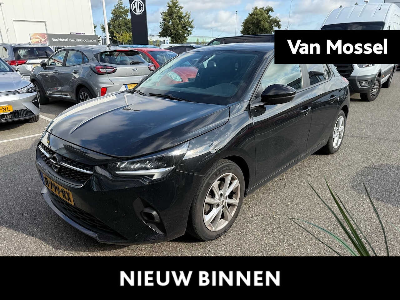 Opel Corsa - 1.2 Edition | Nieuw Binnen | Dealer onderhouden | Apple CarPlay / Android Auto | Airco | N - AutoWereld.nl