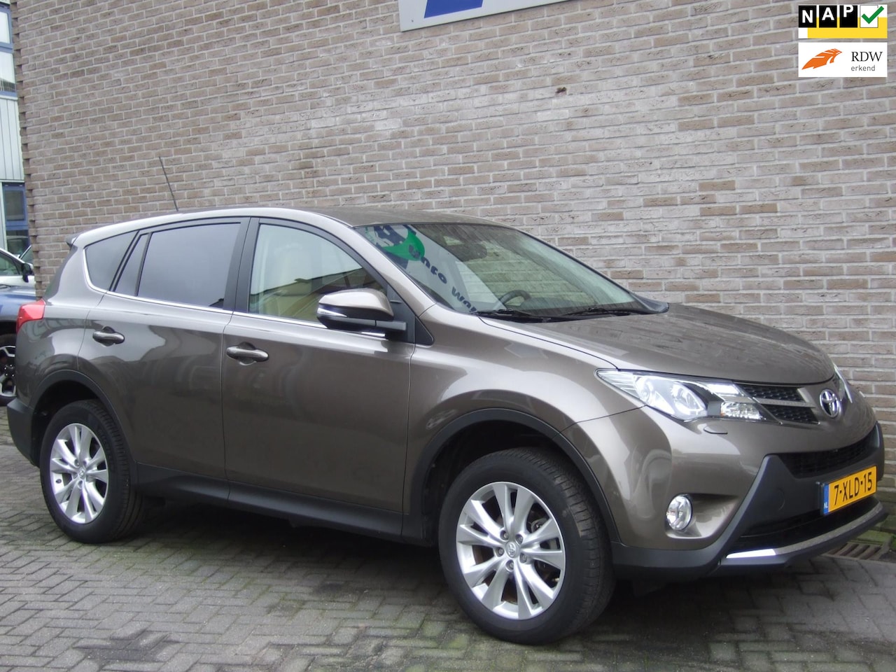 Toyota RAV4 - 2.0 Executive Business 4WD - 2e eig! - Trekhaak - - AutoWereld.nl