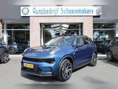 Lynk & Co 01 - 1.5 261PK LUXURY-LINE 360-CAMERA PANO/SCHUIF INFINITY DAB NAVI CARPLAY CAMERA STOELVERWARM