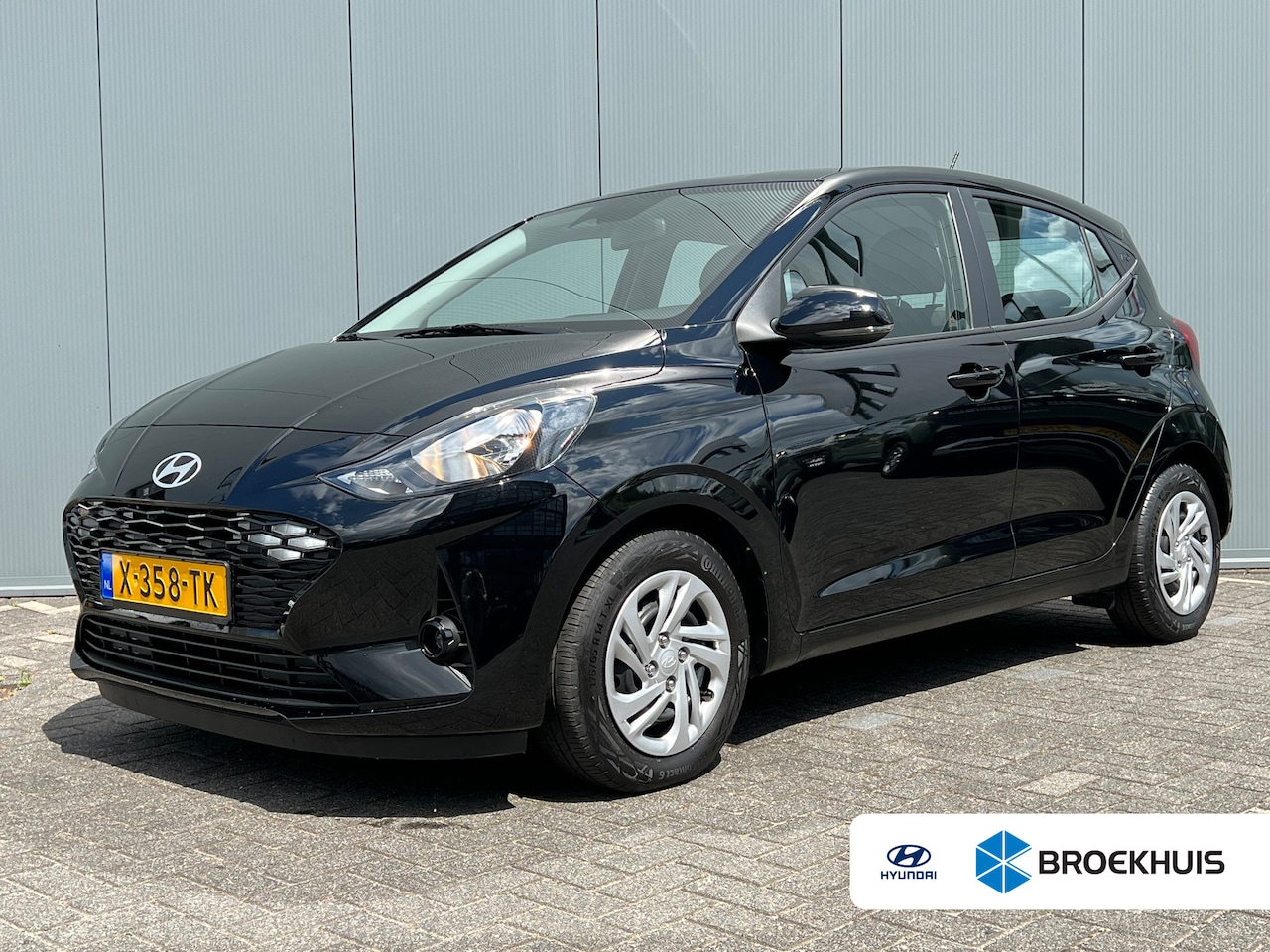 Hyundai i10 - 1.0 67pk Comfort Smart | LED | Airco | Carplay | Camera | Navigatie | Bluetooth | Cruiseco - AutoWereld.nl