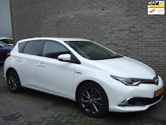 Toyota Auris - 1.8 Hybrid Business - Stoelverwarming