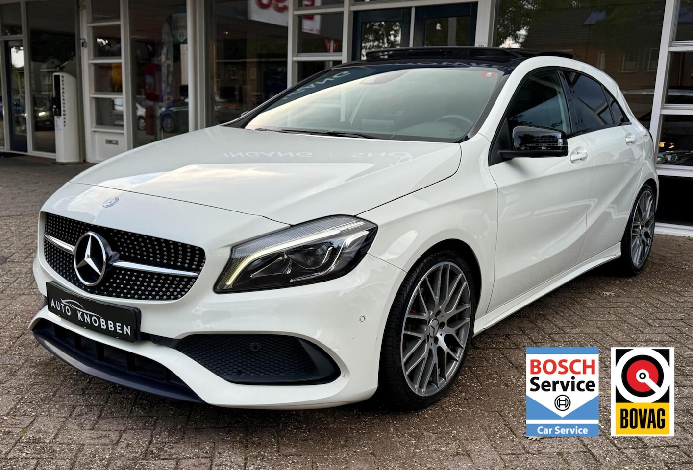 Mercedes-Benz A-klasse - 200 AMG Sport, Panodak, Leer, Navi, Lm.. - AutoWereld.nl