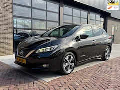 Nissan LEAF - Tekna 40 kWh | Leer | Cruise | Bose | Stoelverwarming |