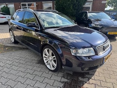 Audi A4 Avant - 2.4 V6 Exclusive MT, leder , airco,