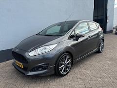 Ford Fiesta - 1.0 EcoBoost ST Line - Navigatie