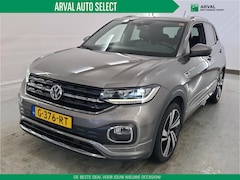 Volkswagen T-Cross - 1.0 TSI 116pk Automaat R-Line Style Executive | Beats Audio | Trekhaak | Winterpakket | Na