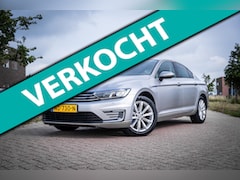 Volkswagen Passat - 1.4 TSI GTE Connected Series