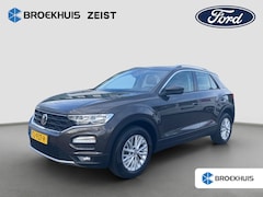 Volkswagen T-Roc - 1.0 TSI Style | 100% dealer o.h. | Parkeercamera | Afneembare trekhaak | Adaptieve cruise