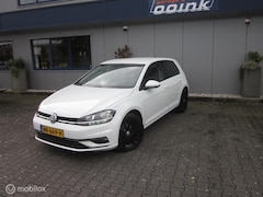 Volkswagen Golf - 1.0 TSI Trendline