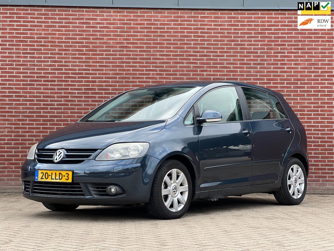 Volkswagen Golf Plus - 1.6 FSI Comfortline | Airco | Trekhaak | Stoelverwarming - AutoWereld.nl