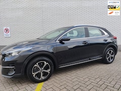 Kia XCeed - 1.6 GDi PHEV DynamicLine Navigatie / Stuur en stoelverwarming Full Led