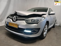 Renault Mégane - 1.5 dCi Expression SCHADEAUTO