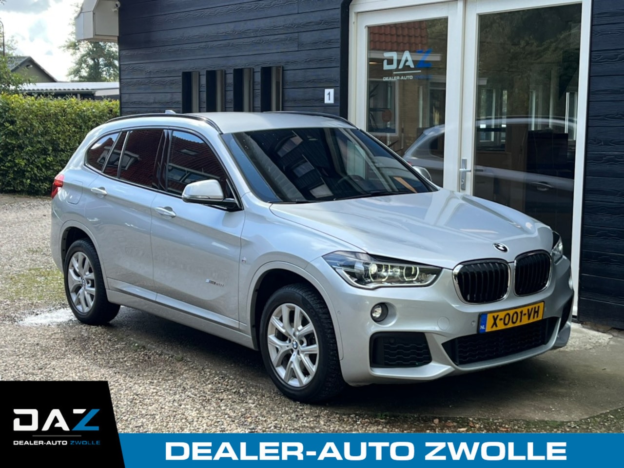 BMW X1 - sDrive20i High Executive M-Pakket/Aut/Ecc/Leer/Navi - AutoWereld.nl