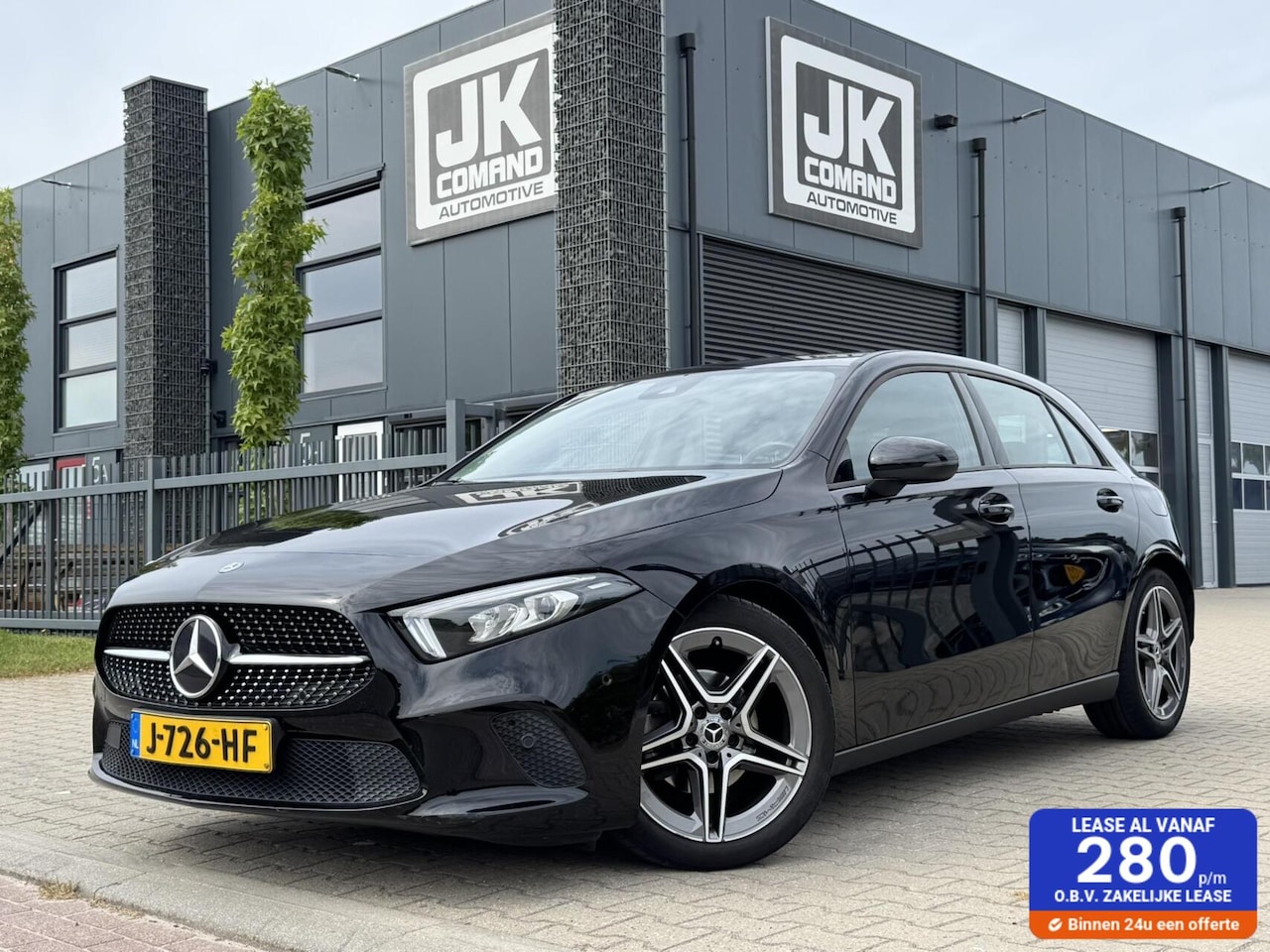 Mercedes-Benz A-klasse - 180 AUT | 18" AMG | Camera | LED | Widescreen | Stoelverwarming - AutoWereld.nl