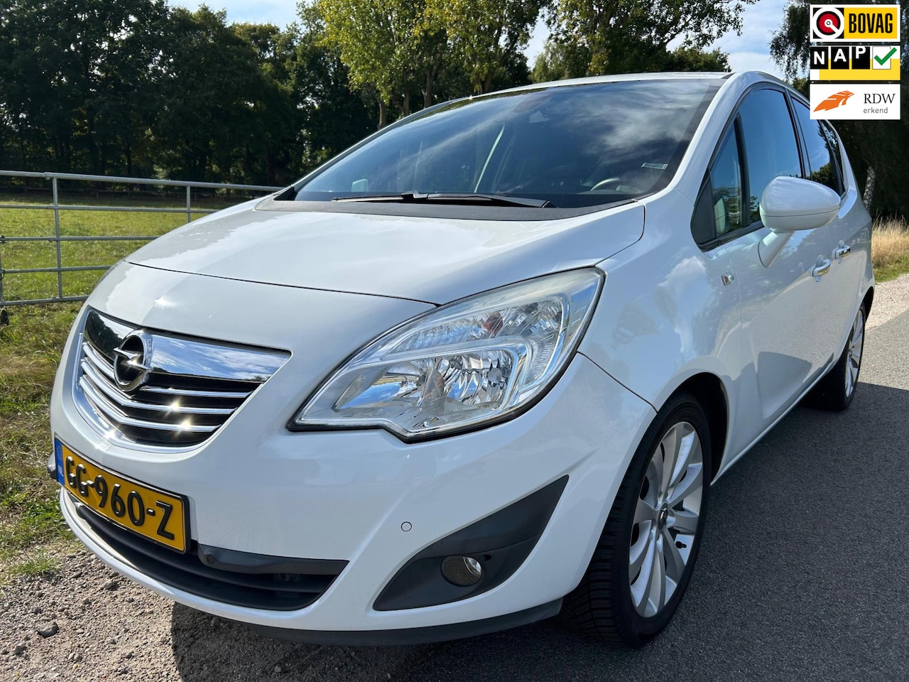 Opel Meriva - 1.4 Turbo Cosmo dealer ond. zeer luxe - AutoWereld.nl