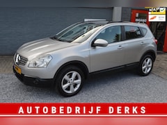 Nissan Qashqai - 1.6 Acenta Airco Pano 4wd 4X4 Trekhaak 5Drs