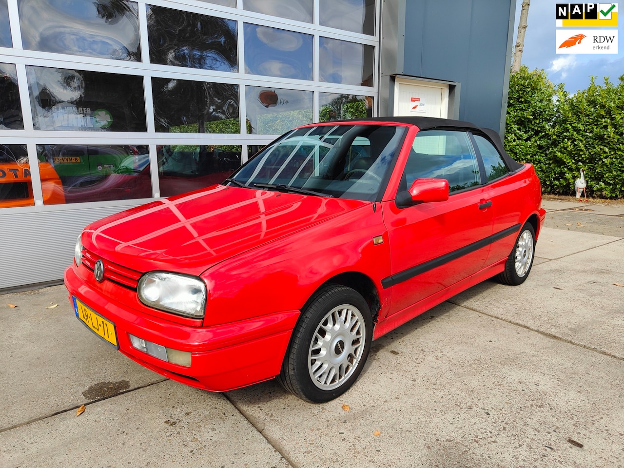 Volkswagen Golf Cabriolet - 1.8 1.8 - AutoWereld.nl