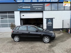 SEAT Ibiza - 1.4-16V Sport- met Onderhoudshistorie, Airco, Cruise Control, Beeldscherm, NAP en een ruim