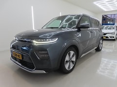 Kia e-Soul - EXECITIVELINE 64KWH 3 FASE LADEN/LEER/ACARPLAY/NAV/LED/FABRIEKSGARANTIE