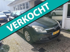 Opel Astra - 1.6 Essentia Inruil Mogelijk