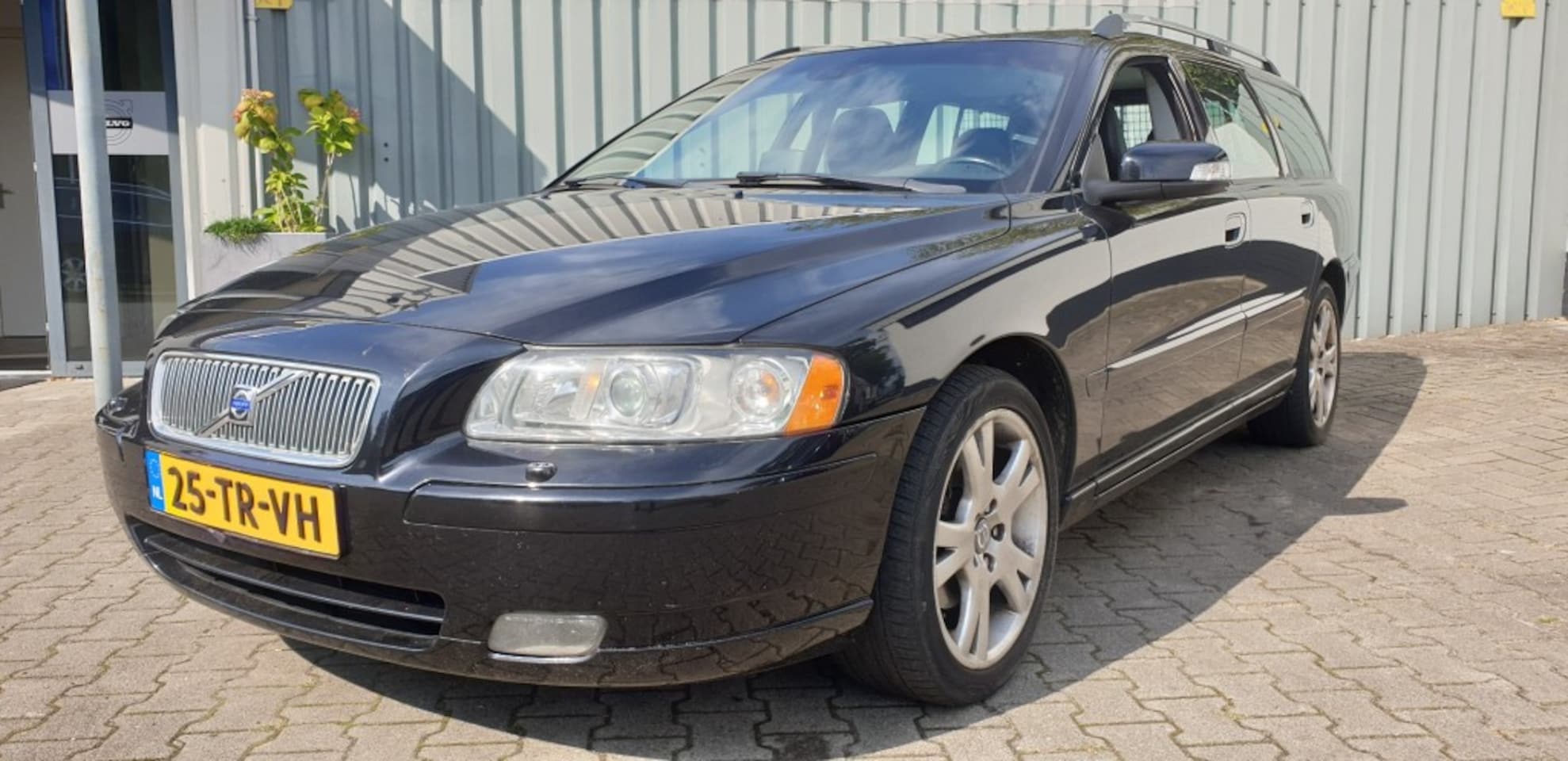 Volvo V70 - 2.4 Edition Sport 2.4 EDITION SPORT - AutoWereld.nl