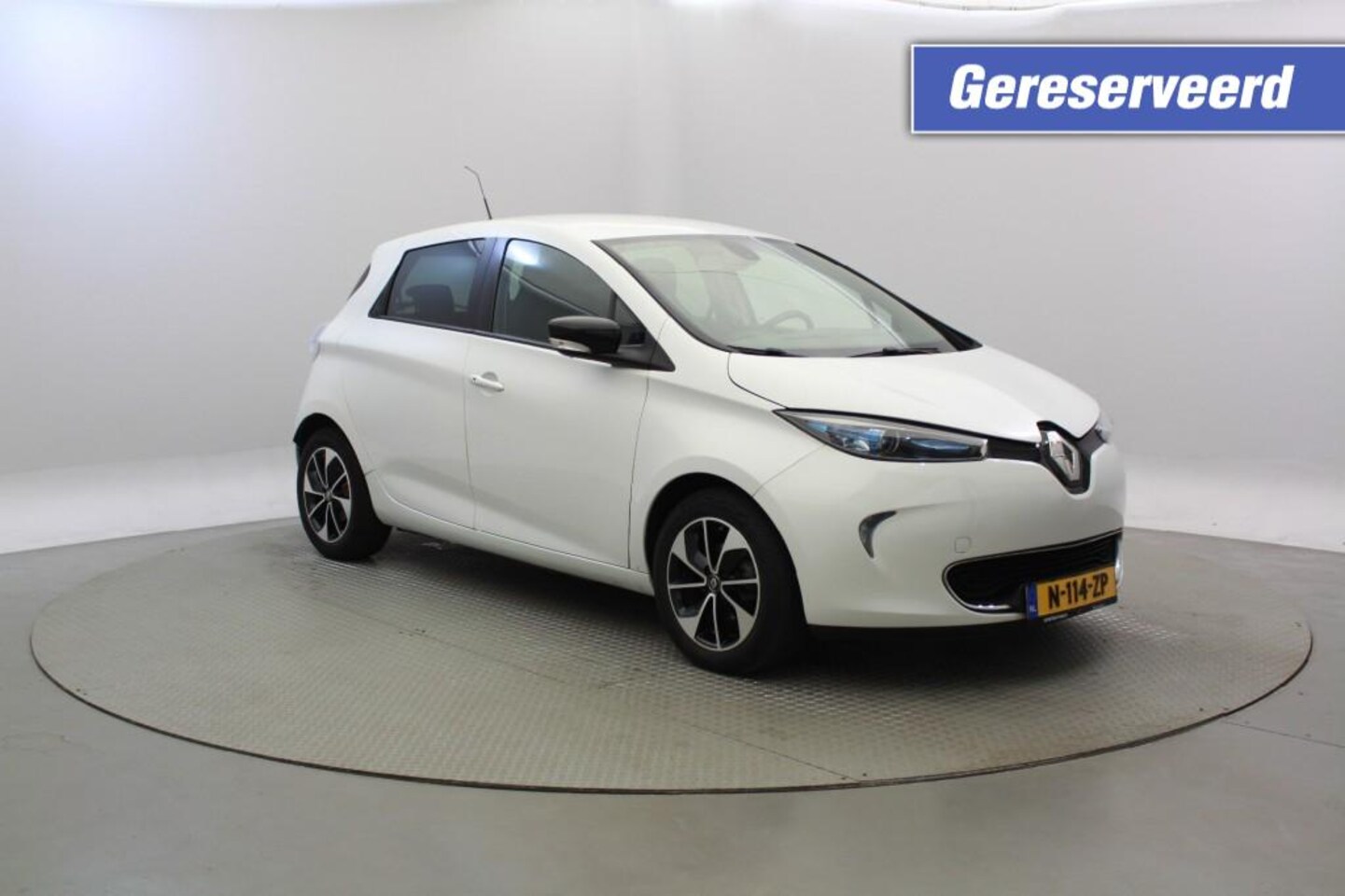 Renault Zoe - R110 Limited 41 Kwh huur Accu - Camera, Cruise, Navi, SOH 91% GERESERVEERD!!! - AutoWereld.nl