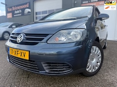 Volkswagen Golf Plus - 1.6 Optive 3 van 2de Eigenaar met trekhaak en airco