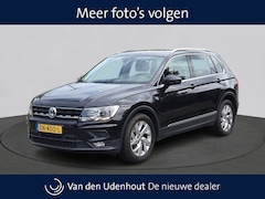 Volkswagen Tiguan - 1.4 TSI 126pk Comfortline Business / Elektrisch wegklapbare trekhaak / Navigatie / PDC
