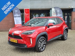 Toyota Yaris Cross - 1.5 Hybrid FIRST EDITION LEER TREKHAAK STOELVERW KEYLESS NAVI CAMERA CLIMA AD-CRUISE APPLE