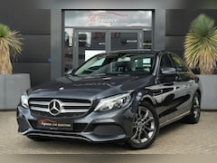 Mercedes-Benz C-klasse - 180 Prestige 156pk Stoelverwarming/Navigatie/PDC