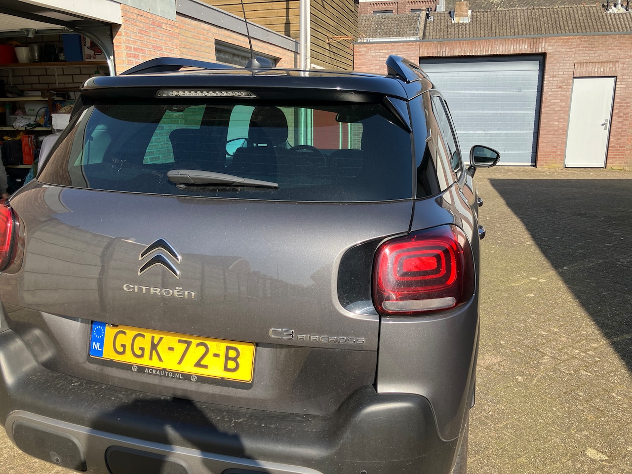 Citroën C3 Aircross - 1.2 PureTech Shine - AutoWereld.nl