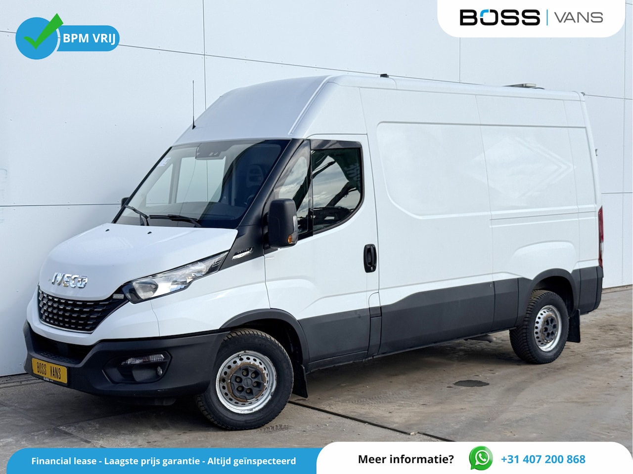 Iveco Daily - 35S16 2.3 Automaat L1H2 Airco Cruise Control Standkachel Camera Trekhaak 3.5t - AutoWereld.nl