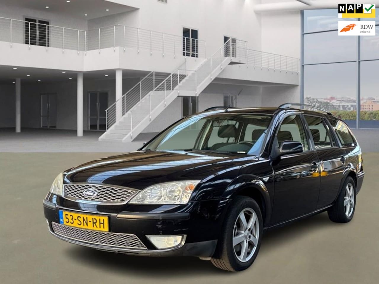 Ford Mondeo Wagon - 1.8-16V Champion/AIRCO/CRUISE/TREKHAAK - AutoWereld.nl