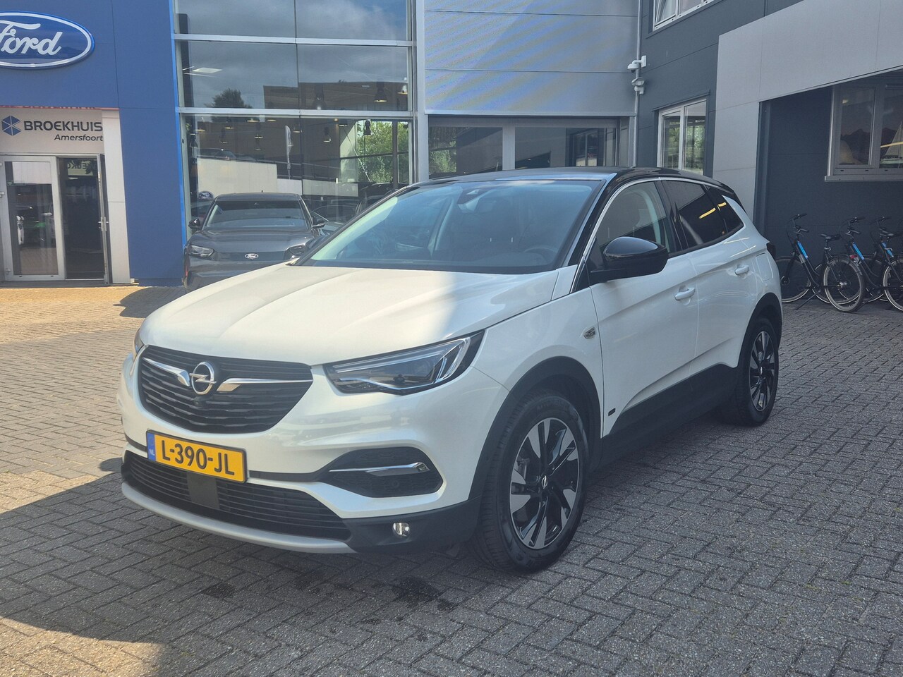 Opel Grandland X - 1.6 Turbo Hybrid4 Business Elegance | Afn. Trekhaak | Apple Carplay/ Android Auto | Climat - AutoWereld.nl