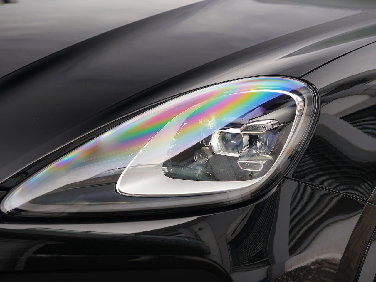 Porsche Cayenne Coupé - 3.0 E-Hybrid Coupe INNODRIVE PANO BOSE - AutoWereld.nl