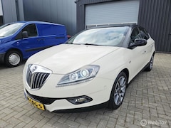 Lancia Delta - 1.4-16V Oro AIRCO APK 08/2026