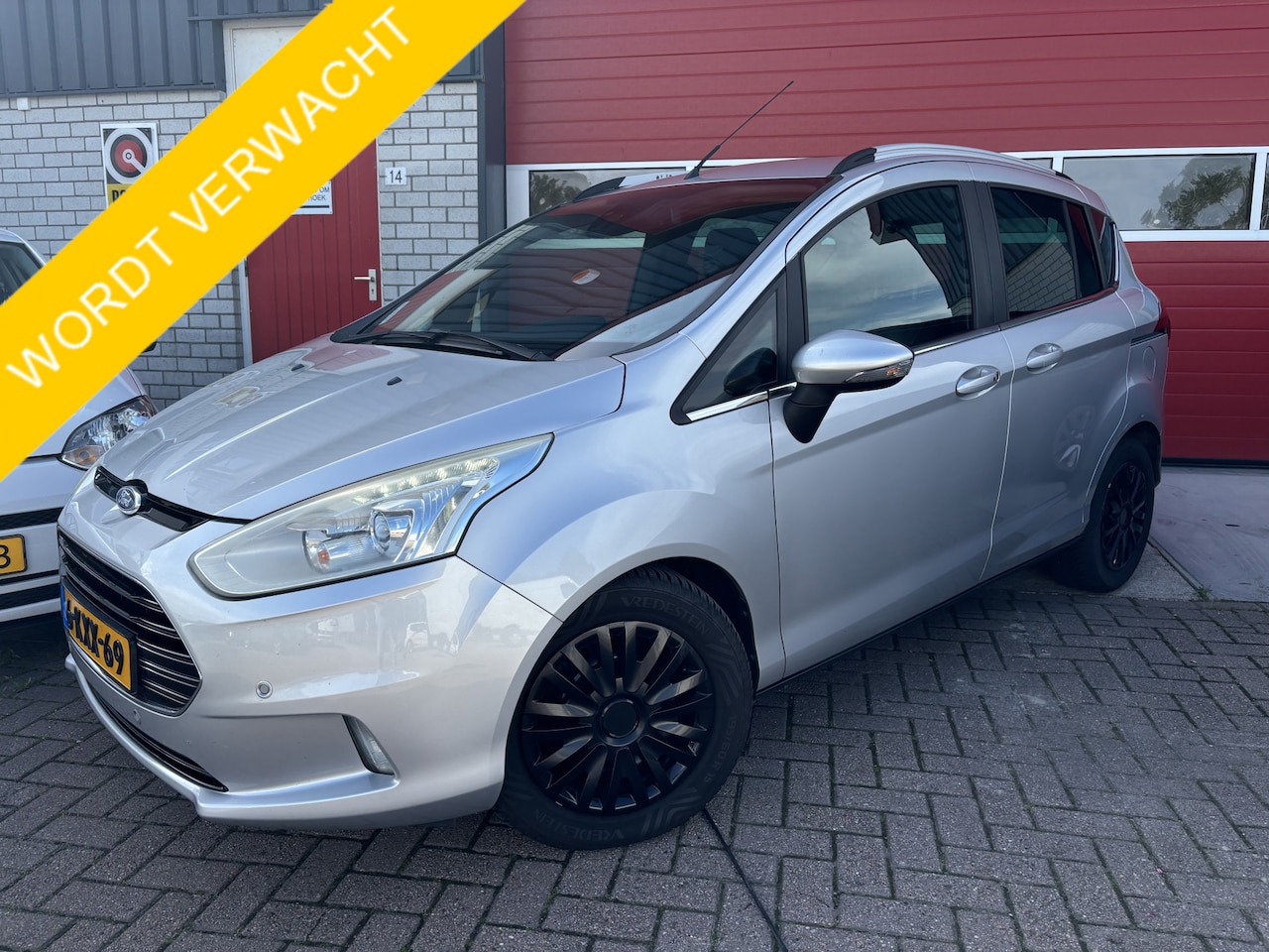 Ford B-Max - 1.0 EcoBoost Titanium NWE D-RIEM / TREKHAAK / STOELVERW / CLIMA / SONY SOUND / PDC / CRUIS - AutoWereld.nl