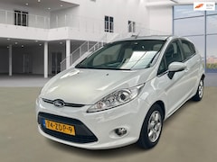 Ford Fiesta - 1.6 TDCi Titanium PSENSOR 2 X SLEUTELS