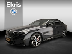 BMW i5 - Sedan M60 xDrive 84 kWh | M-Sportpakket | LED | Leder | HUD | Schuifdak | Active cruise |