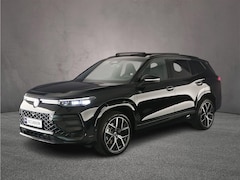 Volkswagen Tayron - R-Line Edition 1.5 TSI eHybrid 272pk DSG Automaat Trekhaak, Panoramadak, Black Style, Adap
