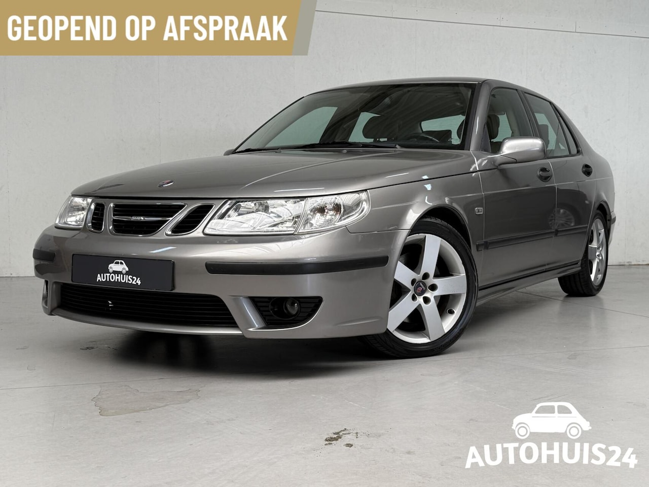 Saab 9-5 - 2.3 Turbo Aero AUTOMAAT 250pk 2004 NL-Auto Trekhaak - AutoWereld.nl