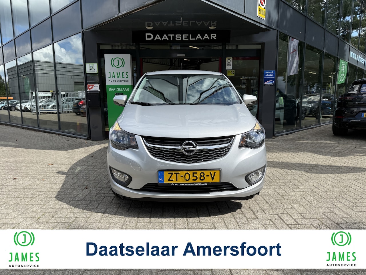 Opel Karl - 1.0 ecoFLEX 120 Jaar Edition Navi - AutoWereld.nl