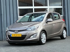 Hyundai i20 - 1.2i Airco 1e Eigenaar Dealer onderhouden