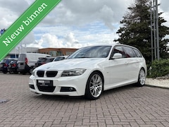 BMW 3-serie Touring - 320i, M-sport pakket, Xenon, Leer, Navi