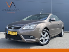 Ford Focus Coupé-Cabriolet - 1.6-16V Trend