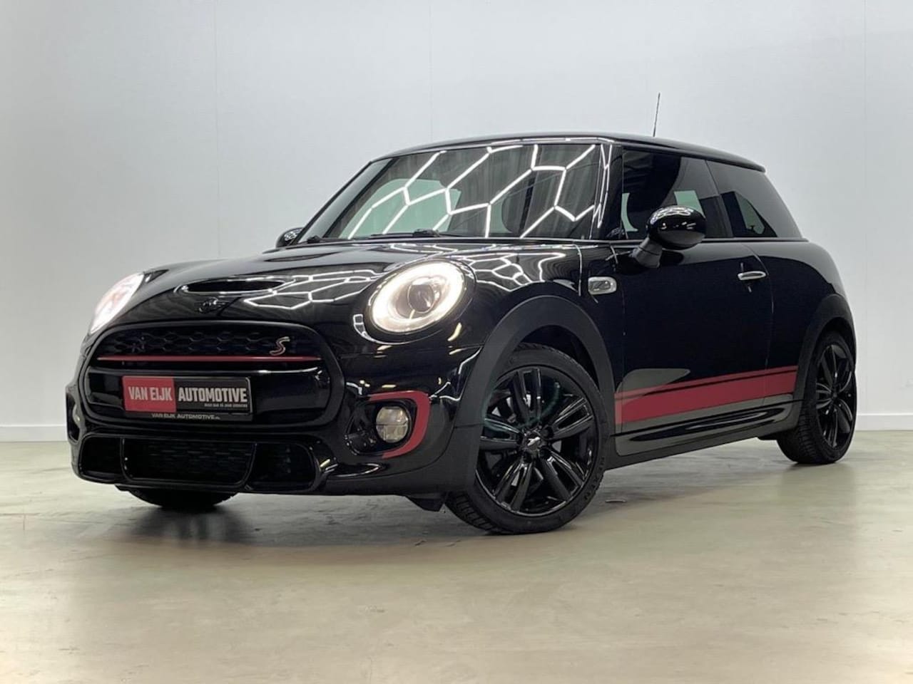 MINI Cooper - Mini 'S 2.0i John Cooper Works Edition Autom VOL! - AutoWereld.nl