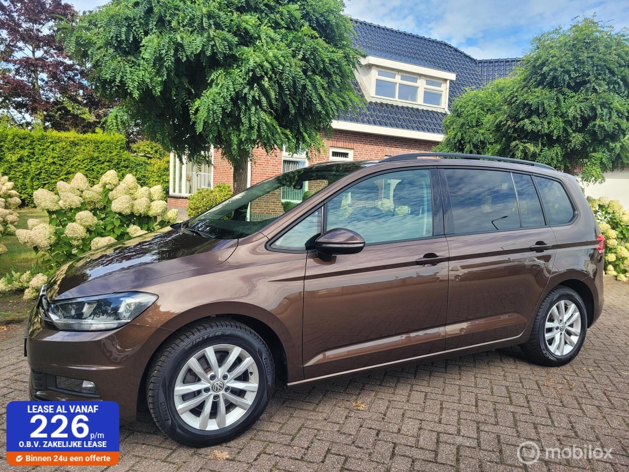 Volkswagen Touran - 1.4 TSI 1.4 TSI ,trekhaak afnb,navi,clima - AutoWereld.nl