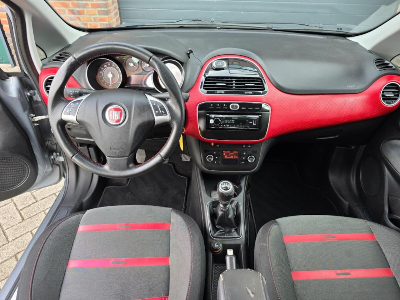 Fiat Punto Evo - Fiat Punto Evo 1.4 Racing - AutoWereld.nl