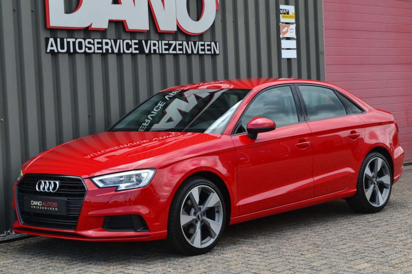 Audi A3 Limousine - 1.5 TFSI CoD Sport Navi/LED/Clima/Cruise/18'' - AutoWereld.nl