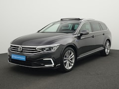 Volkswagen Passat Variant - 1.4 TSI 218 pk DSG PHEV GTE Business | Panoramadak | Trekhaak | Achteruitrijcamera | Stoel
